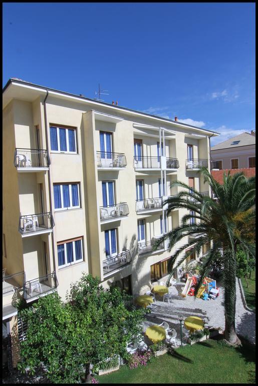 Hotel Lido Pietra Ligure Exterior photo