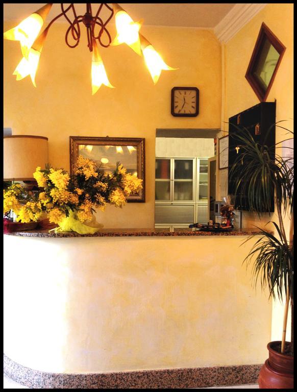Hotel Lido Pietra Ligure Exterior photo
